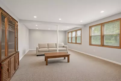 145 Rosewood Drive, Streamwood, IL 60107 - Photo 27