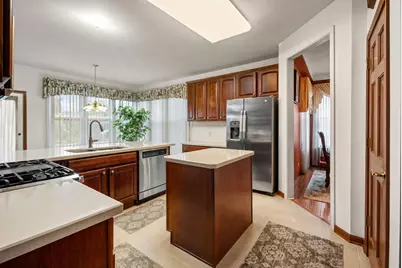 145 Rosewood Drive, Streamwood, IL 60107 - Photo 7