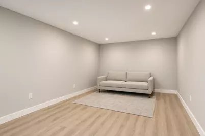 145 Rosewood Drive, Streamwood, IL 60107 - Photo 25