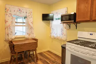 913 N 12th St, Rochelle, IL 61068 - Photo 11