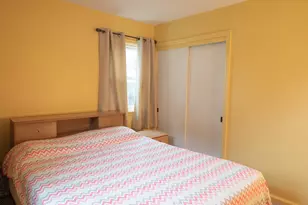 913 N 12th St, Rochelle, IL 61068 - Photo 15