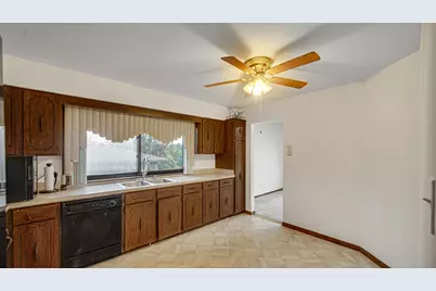 4431 187th Street, Country Club Hills, IL 60478 - Photo 7