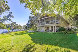 24 Holiday Dr, Lake Holiday, IL 60552 - Photo 67