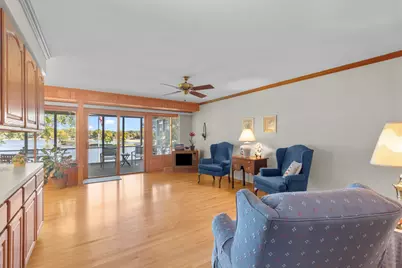 24 Holiday Drive, Lake Holiday, IL 60552 - Photo 11