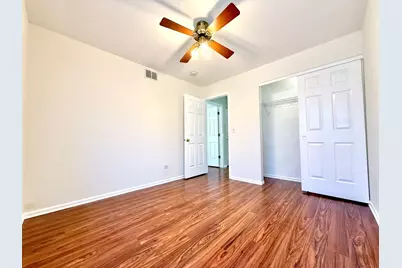 140 Mountain Laurel Court, Romeoville, IL 60446 - Photo 15
