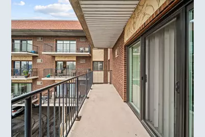 9520 S Mayfield Avenue #N204, Oak Lawn, IL 60453 - Photo 15