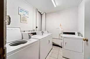 9520 S Mayfield Ave, Oak Lawn, IL 60453 - Photo 19