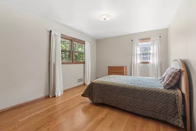 17914 S Hood Avenue, Homewood, IL 60430 - Photo 15