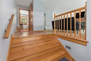 17914 S Hood Ave, Homewood, IL 60430 - Photo 5