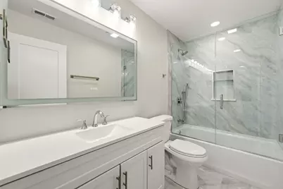 201 N Bierman Avenue, Villa Park, IL 60181 - Photo 7