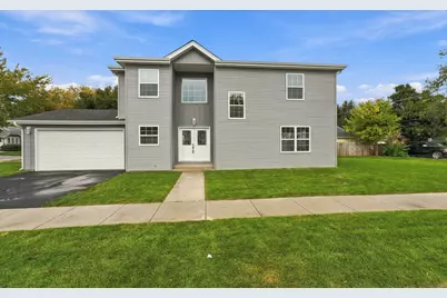 201 N Bierman Avenue, Villa Park, IL 60181 - Photo 1