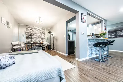 711 E Falcon Drive #101, Arlington Heights, IL 60005 - Photo 9