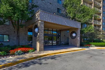 [Address not provided], Willowbrook, IL 60527 - Photo 3