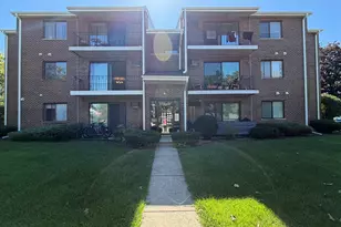 7325 Tiffany Dr, Orland Park, IL 60462 - Photo 1