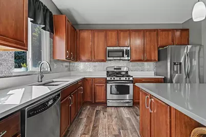 8404 Hanbury Court, Joliet, IL 60431 - Photo 17