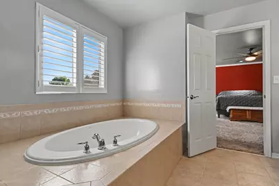 8404 Hanbury Court, Joliet, IL 60431 - Photo 25