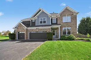 8404 Hanbury Ct, Joliet, IL 60431 - Photo 3
