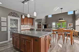 8404 Hanbury Ct, Joliet, IL 60431 - Photo 19