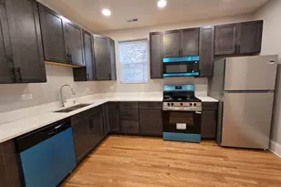876 N Sacramento Blvd, Chicago, IL 60622 - Photo 7
