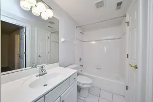 2427 Ridgewood Ct, Aurora, IL 60502 - Photo 21