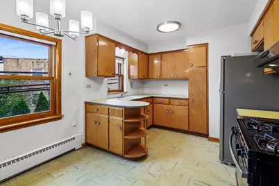 6046 W Miami Avenue, Chicago, IL 60646 - Photo 23
