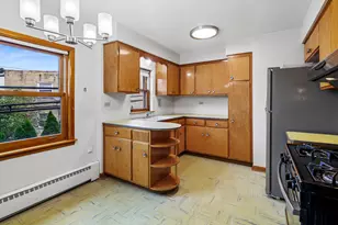 6046 W Miami Ave, Chicago, IL 60646 - Photo 23