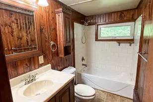 1516 Hunter St, Sterling, IL 61081 - Photo 7