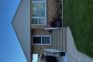 3862 W 108th Pl, Chicago, IL 60655 - Photo 11