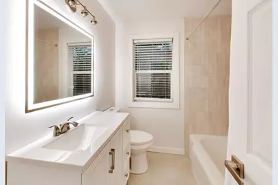 5142 Jarlath Avenue, Skokie, IL 60077 - Photo 21