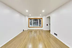 5142 Jarlath Ave, Skokie, IL 60077 - Photo 5