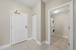 1 Itasca Pl, Itasca, IL 60143 - Photo 9