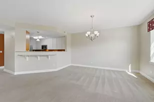 1 Itasca Pl, Itasca, IL 60143 - Photo 33