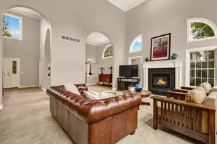 12 Stonehedges Ct, Bloomington, IL 61705 - Photo 9