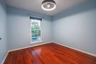2673 S Embers Ln, Arlington Heights, IL 60005 - Photo 11