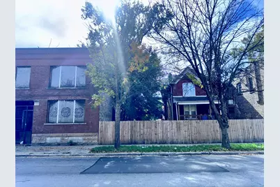 367 E 69th Street, Chicago, IL 60637 - Photo 1