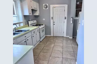 7915 S Langley Avenue #2, Chicago, IL 60619 - Photo 11