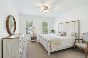 359 Banbury Ln, Grayslake, IL 60030 - Photo 15