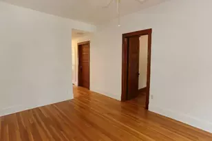 3446 N Bell Ave, Chicago, IL 60618 - Photo 9