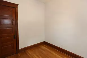 3446 N Bell Ave, Chicago, IL 60618 - Photo 13