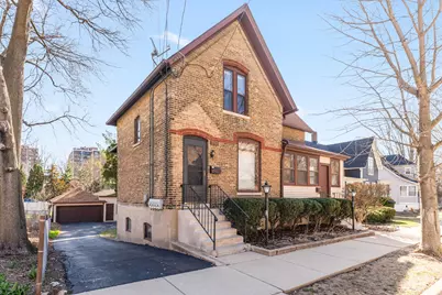 113 Elm Street #C, Elgin, IL 60123 - Photo 1