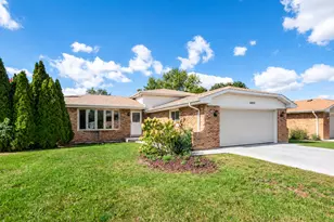 16632 Leslie Dr, Orland Hills, IL 60487 - Photo 1