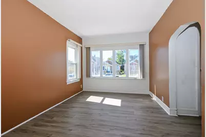 10335 S Hoxie Avenue, Chicago, IL 60617 - Photo 13