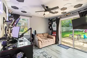 423 S 4th Ave, Libertyville, IL 60048 - Photo 15