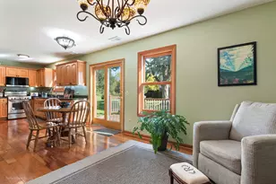 5217 Willow Ct, Gurnee, IL 60031 - Photo 9