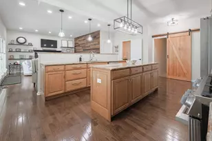 305 Torrington Dr, Bloomingdale, IL 60108 - Photo 13