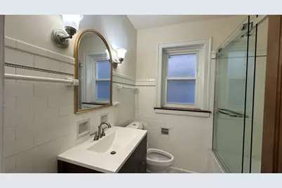 5530 N Artesian Avenue #2, Chicago, IL 60625 - Photo 7
