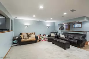 3709 Dorchester Pl, McHenry, IL 60050 - Photo 19