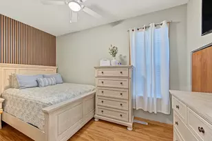 10414 S Ewing Ave, Chicago, IL 60617 - Photo 9