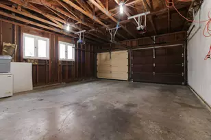 19790 E 1400 North Rd, Bloomington, IL 61705 - Photo 21