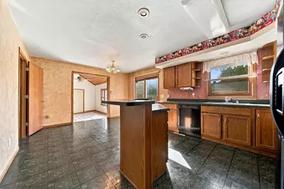 147 W Hubbard Street, Amboy, IL 61310 - Photo 17
